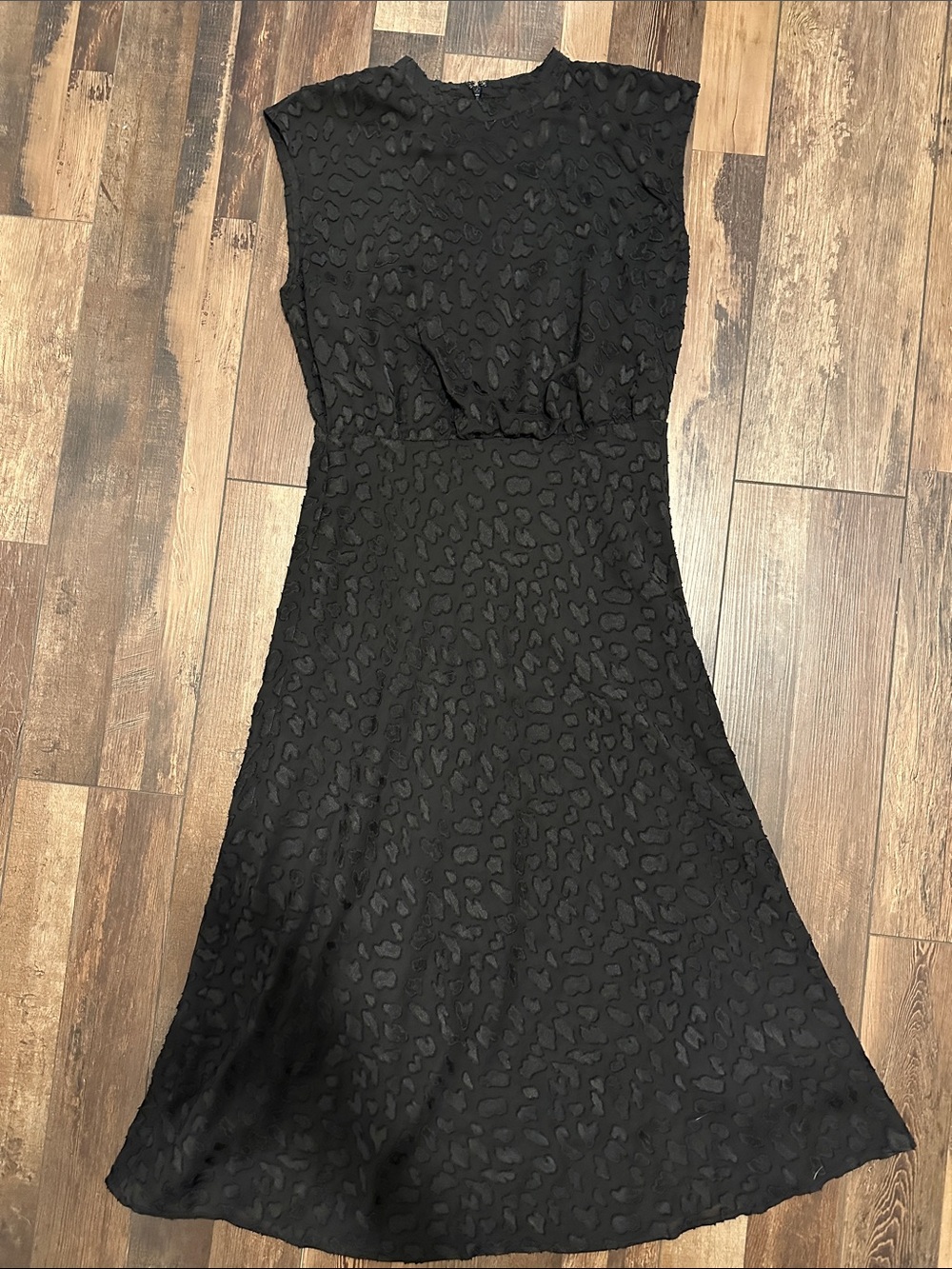 Ann Taylor Black Sleeveless Midi Dress with Subtle Leopard Texture
